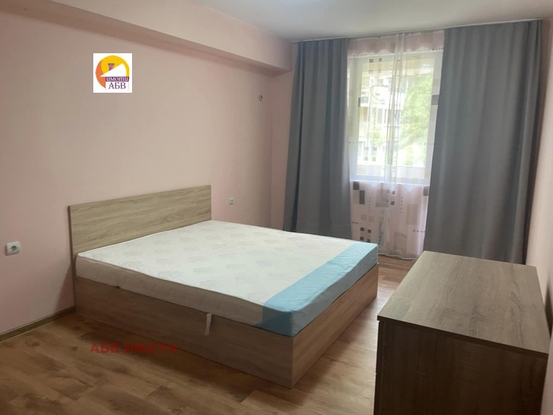 Kiadó  2 hálószobás Veliko Tarnovo , Centar , 120 négyzetméter | 40472280 - kép [4]