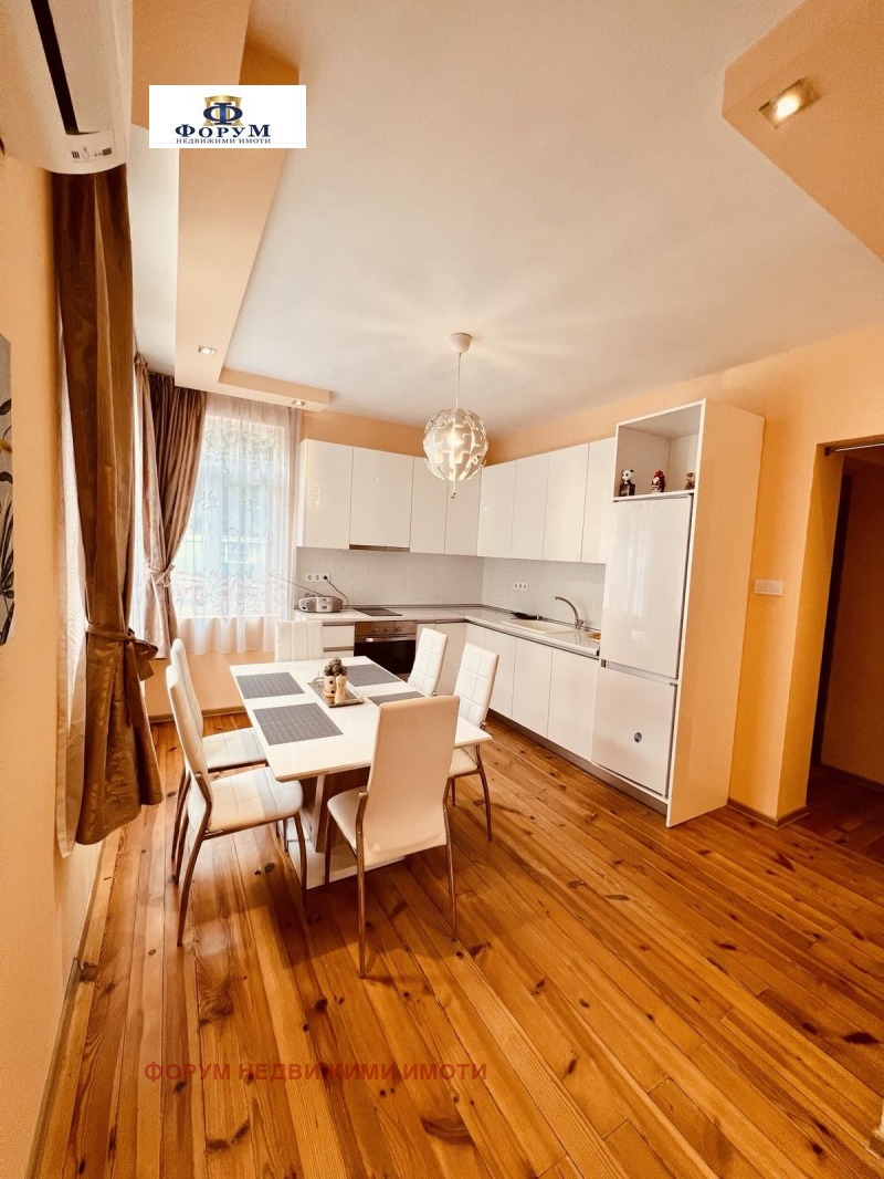 Под наем 3-СТАЕН, град Пловдив, Център • 665 € • 64020232 — Holmes.bg