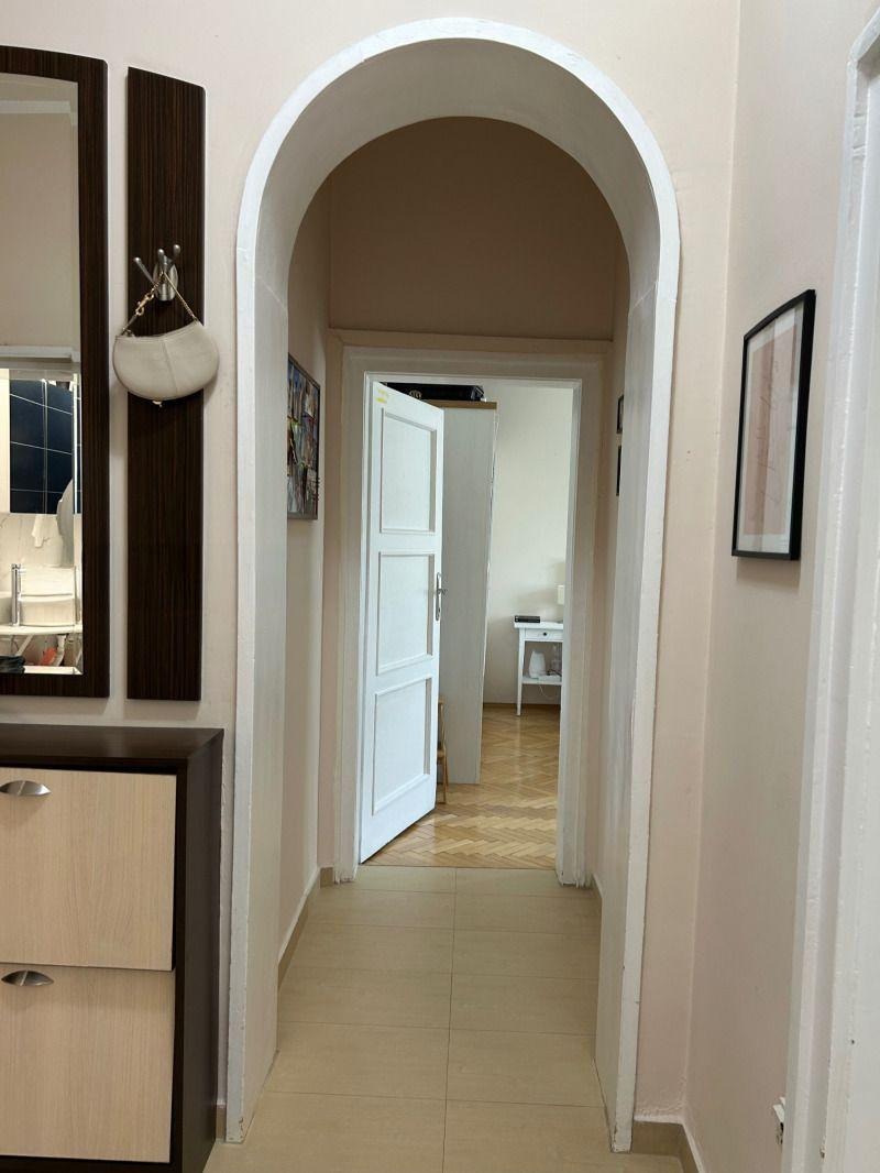 Дава под наем 3-СТАЕН, гр. София, Център, снимка 6 - Апартаменти - 53531293