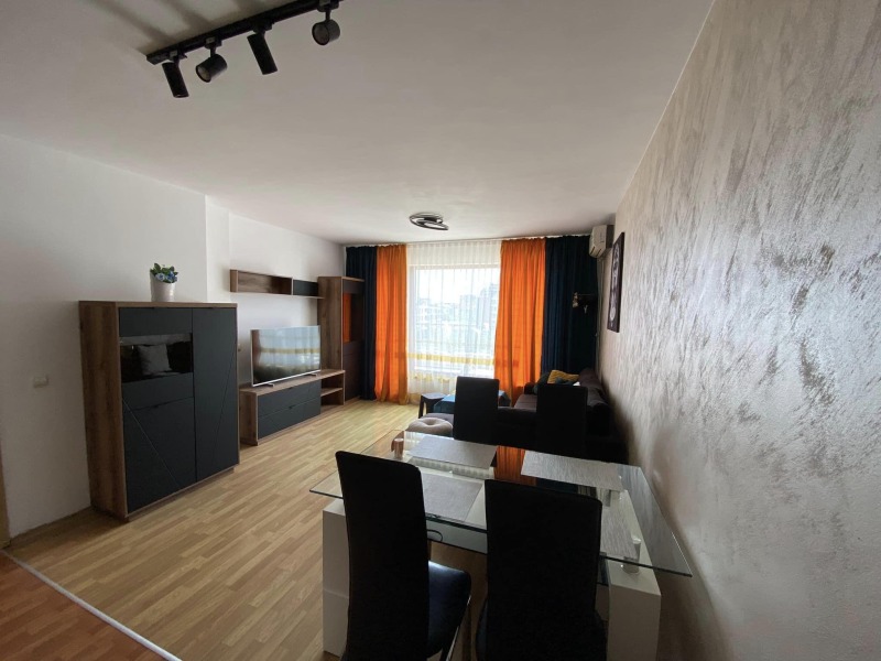 Дава под нем  2-стаен, град София, Витоша •  599 EUR • ID 42982704 — holmes.bg - [1] 