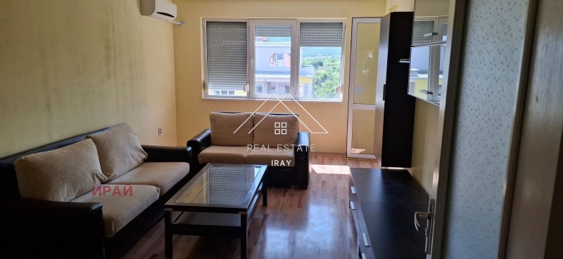 Kiadó  3+ hálószoba Stara Zagora , Zseleznik - iztok , 86 négyzetméter | 92209355