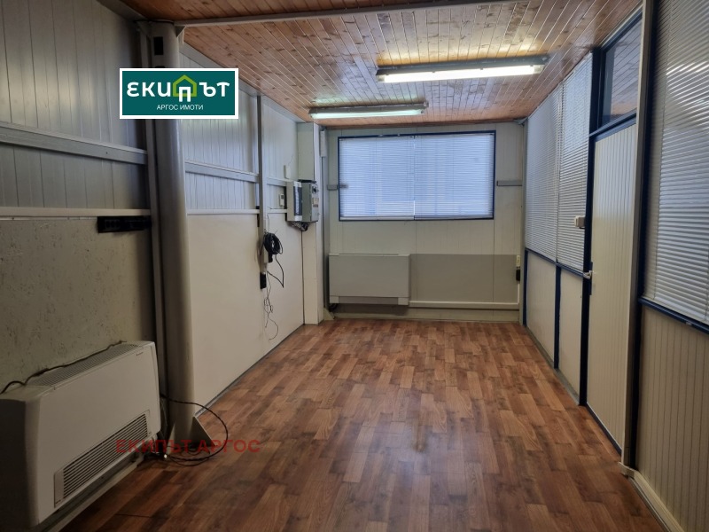 Дава под наем  Склад град Варна , Левски 2 , 242 кв.м | 40110536 - изображение [8]