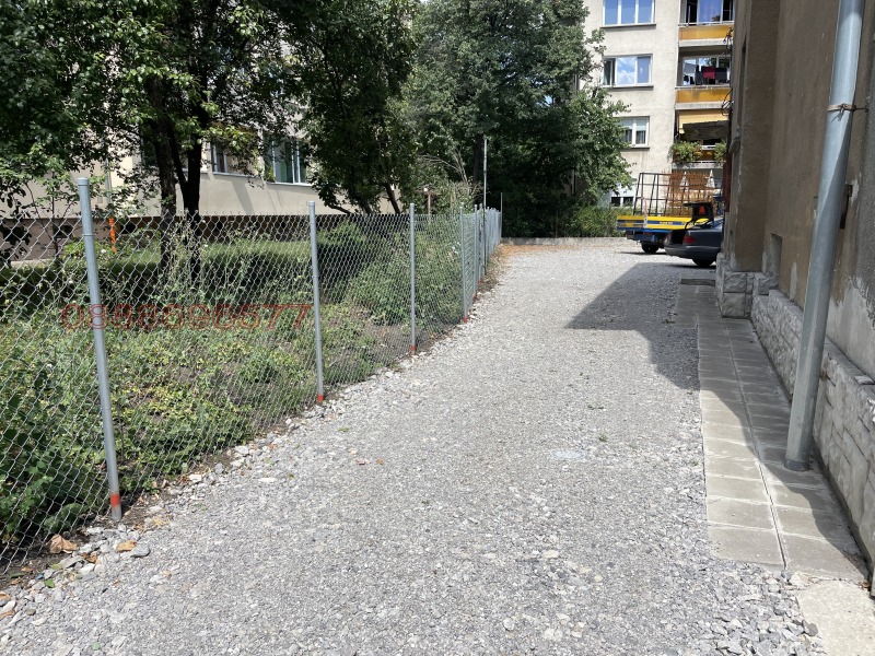 Дава под наем ГАРАЖ, ПАРКОМЯСТО, гр. София, Изток, снимка 3 - Гаражи и паркоместа - 52881218