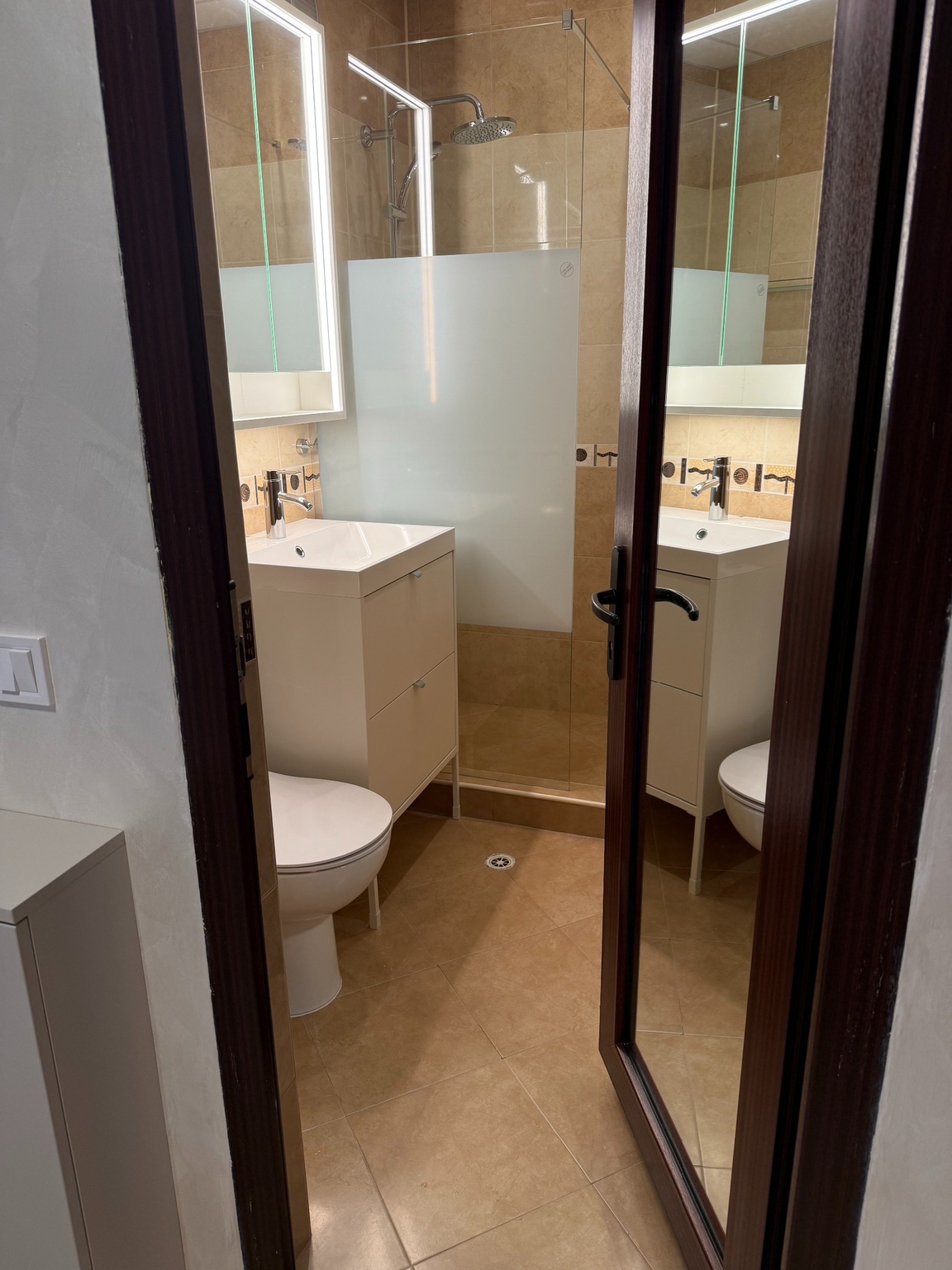 Дава под наем 2-СТАЕН, гр. София, Борово, снимка 13 - Апартаменти - 53944107