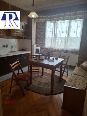 ����� ���� ��� ���� 3-�����,���� ������, ������� ������>