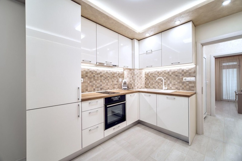 Дава под наем  2-стаен град Варна , Център , 65 кв.м | 42826789 - изображение [4]