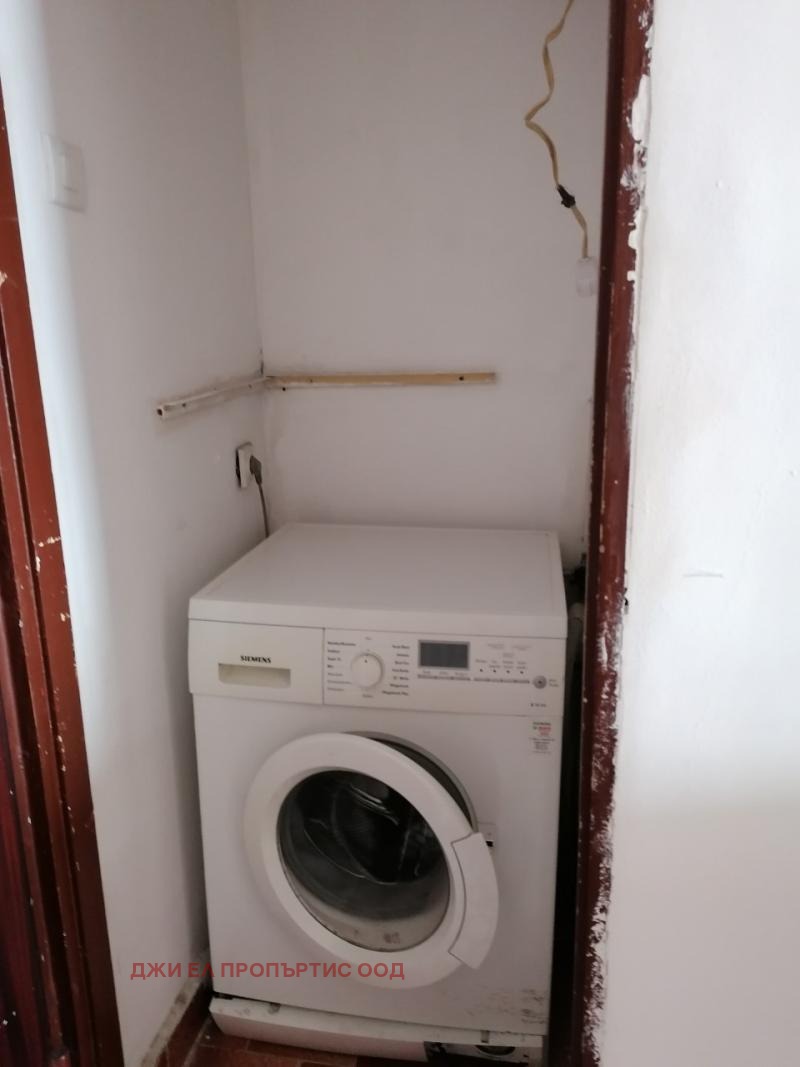 Дава под наем 3-СТАЕН, гр. София, Света Троица, снимка 11 - Апартаменти - 55263911