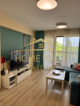 1 Schlafzimmer Asparuhowo, Warna 1