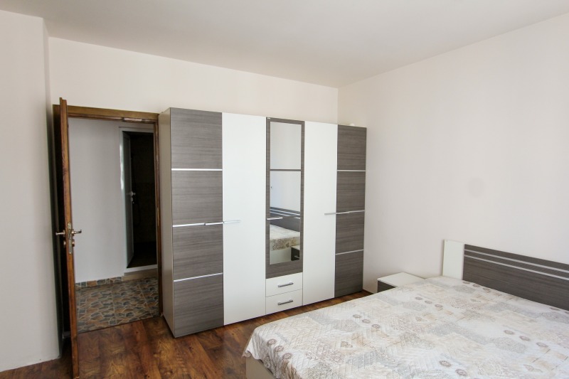 Дава под наем  3-стаен град София , Левски , 120 кв.м | 80855231 - изображение [9]
