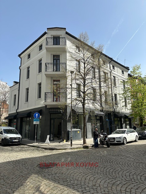 Дава под наем 3-СТАЕН, гр. София, Център