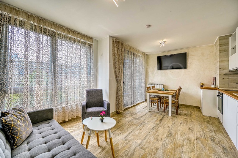 För uthyrning  1 sovrum Sofia , Centar , 64 kvm | 69611016 - bild [2]