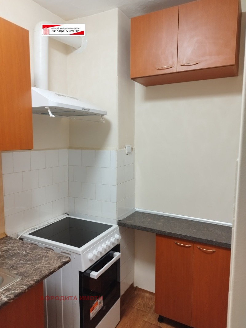 Дава под наем  2-стаен град Стара Загора , Три чучура - център , 60 кв.м | 83395229 - изображение [5]