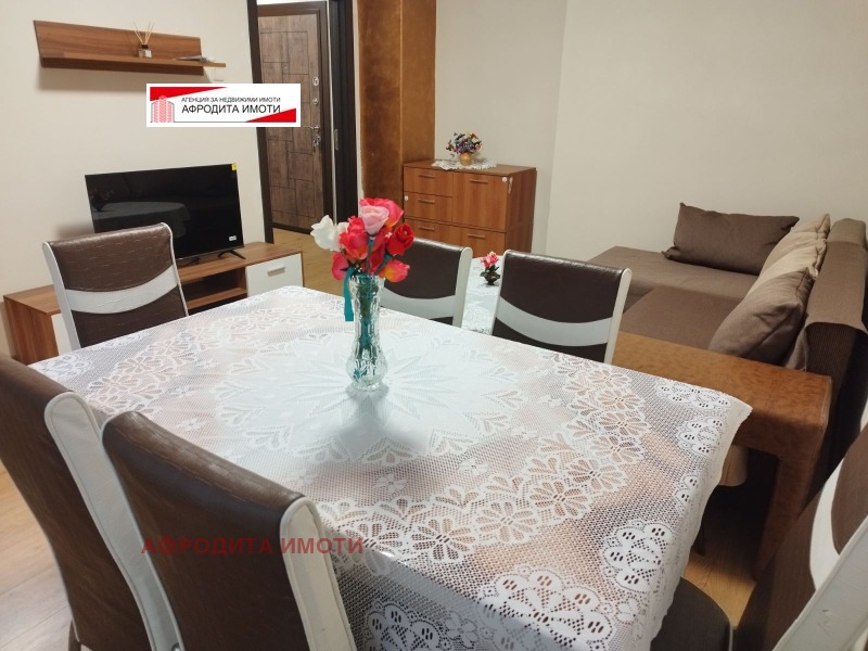 Дава под наем  2-стаен град Стара Загора , Три чучура - център , 60 кв.м | 83395229