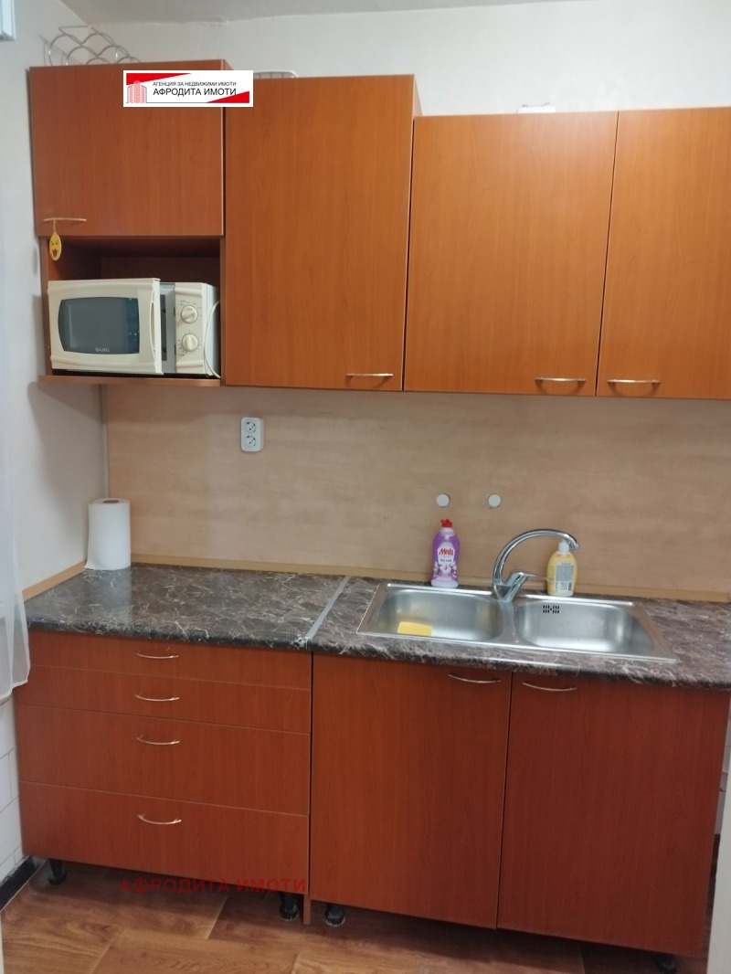 Дава под наем  2-стаен град Стара Загора , Три чучура - център , 60 кв.м | 83395229 - изображение [6]