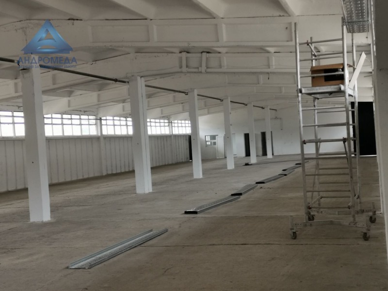 Do wynajęcia  Składowanie Plewen , Industrialna zona - Zapad , 832 mkw | 61060097 - obraz [4]
