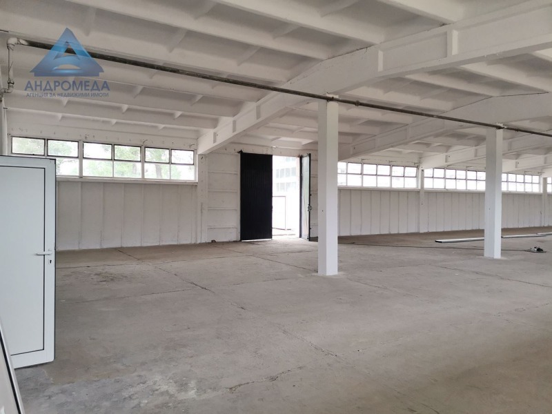 Do wynajęcia  Składowanie Plewen , Industrialna zona - Zapad , 832 mkw | 61060097 - obraz [6]