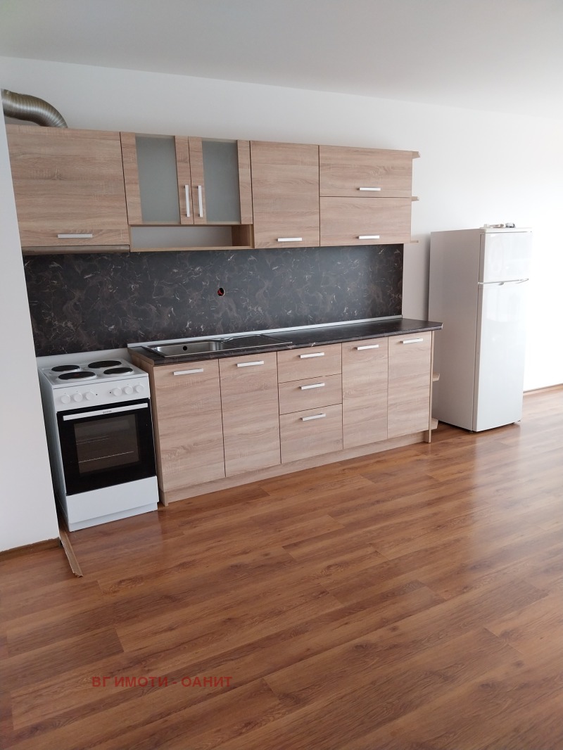 Издаје се  1 спаваћа соба Софија , Центар , 75 м2 | 14277779 - слика [3]