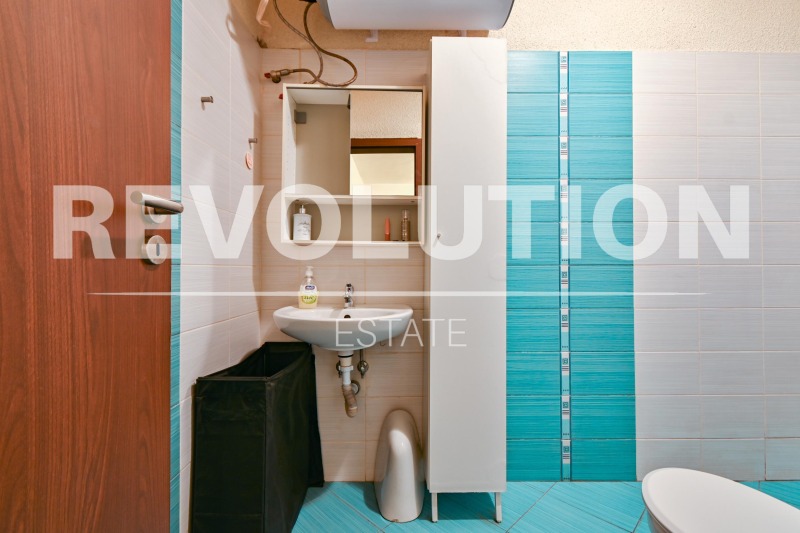 Дава под наем 2-СТАЕН, гр. София, Лозенец, снимка 10 - Апартаменти - 53353700