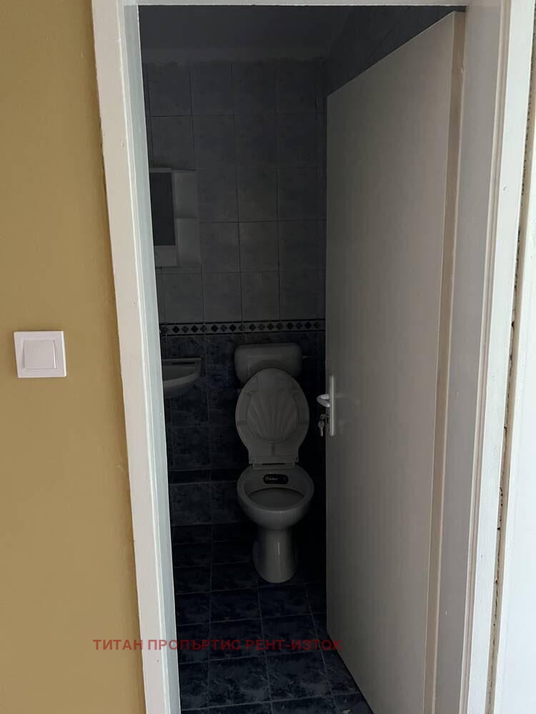 De inchiriat  2 dormitoare Burgas , Țentâr , 86 mp | 68739123 - imagine [5]