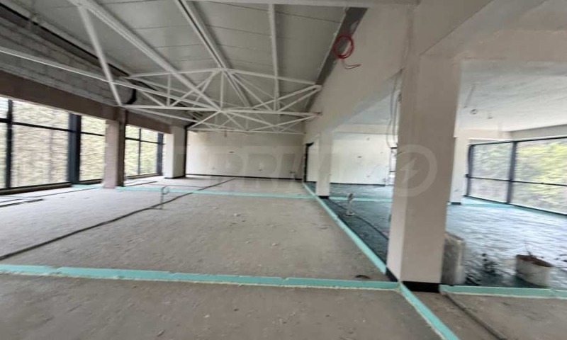 K pronájmu  Kancelář Veliko Tarnovo , Promišlena zona - Jug , 500 m2 | 30128108 - obraz [5]