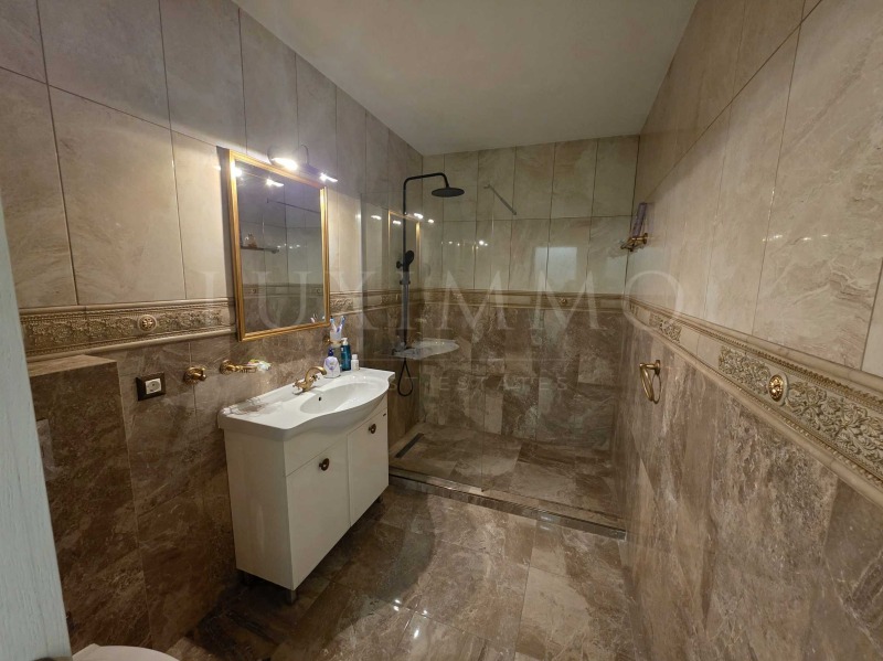 Zu vermieten  3 Schlafzimmer Sofia , Pawlowo , 178 qm | 28635887 - Bild [14]