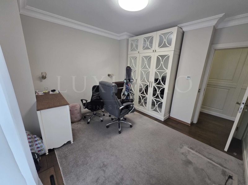 Zu vermieten  3 Schlafzimmer Sofia , Pawlowo , 178 qm | 28635887 - Bild [11]