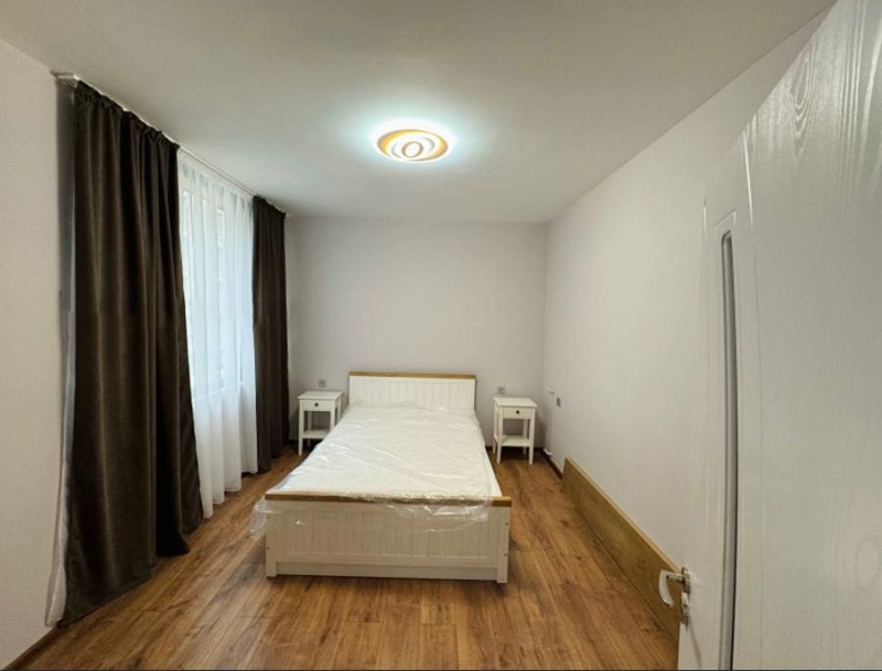 Kiadó  3 hálószobás Plovdiv , Marasa , 101 négyzetméter | 88394350 - kép [4]