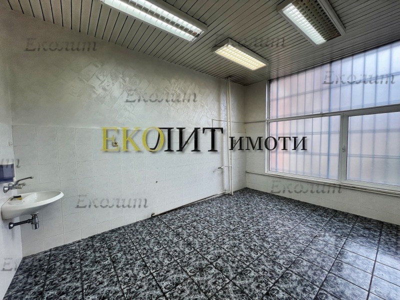 Дава под Наем ОФИС в град София, Белите брези - 76 кв.м / 400 € » 782.33 лв., ЕКОЛИТ ИМОТИ