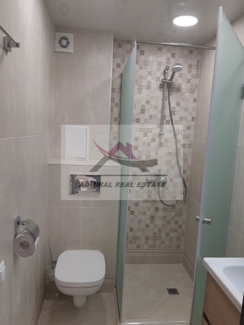 K pronájmu  1 ložnice Varna , Centar , 70 m2 | 29373305 - obraz [8]