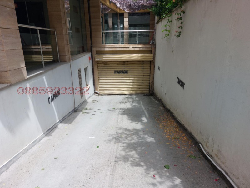 Дава под наем ГАРАЖ, ПАРКОМЯСТО, гр. Варна, Гръцка махала, снимка 2 - Гаражи и паркоместа - 52782047