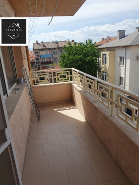    3- | Imot.bg    10