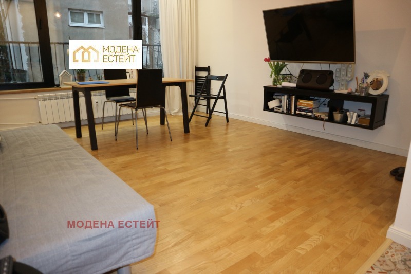 K pronájmu  1 ložnice Sofia , Doktorski pametnik , 70 m2 | 96212264