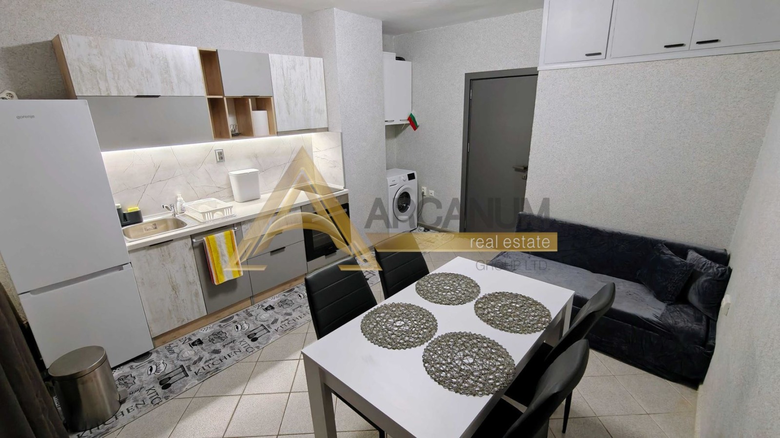 Дава под наем МНОГОСТАЕН, гр. Варна, Левски 1