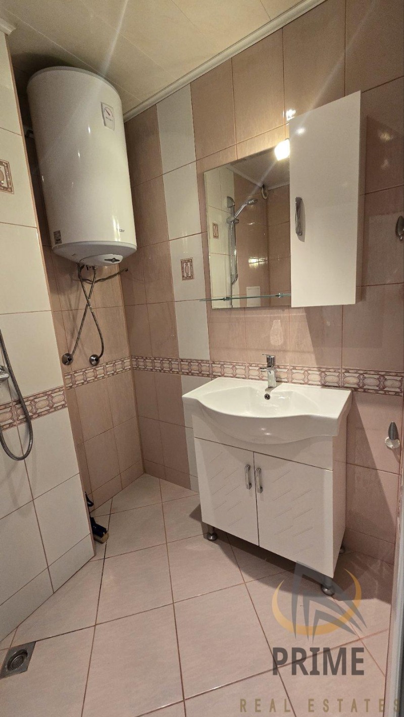 För uthyrning  1 sovrum Burgas , Vazrajdane , 60 kvm | 69439479 - bild [11]