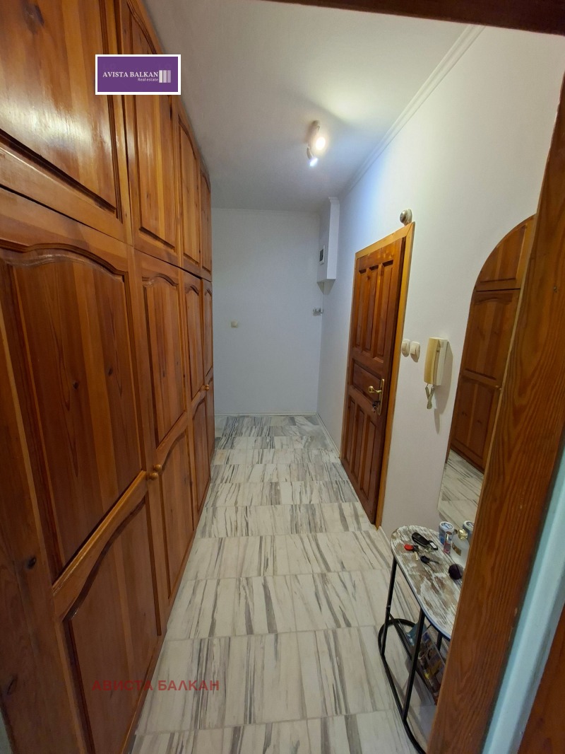 Para alugar  Estúdio Sofia , Mladost 3 , 50 m² | 79965179 - imagem [3]