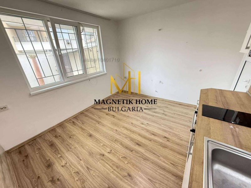 För uthyrning  1 sovrum Burgas , Centar , 65 kvm | 43030842 - bild [6]