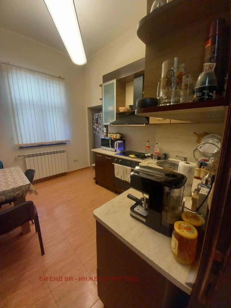Дава под наем  Етаж от къща град София , Център , 160 кв.м | 38769568 - изображение [12]