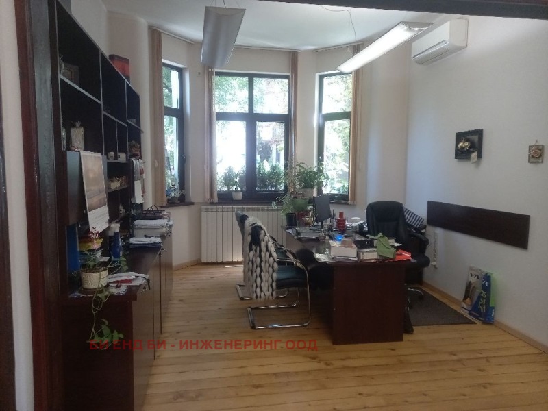 Дава под наем  Етаж от къща град София , Център , 160 кв.м | 38769568 - изображение [8]