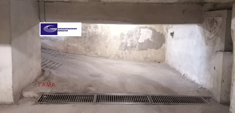 Da affittare  Box auto Varna , Tsentar , 17 mq | 11945544 - Immagine [3]