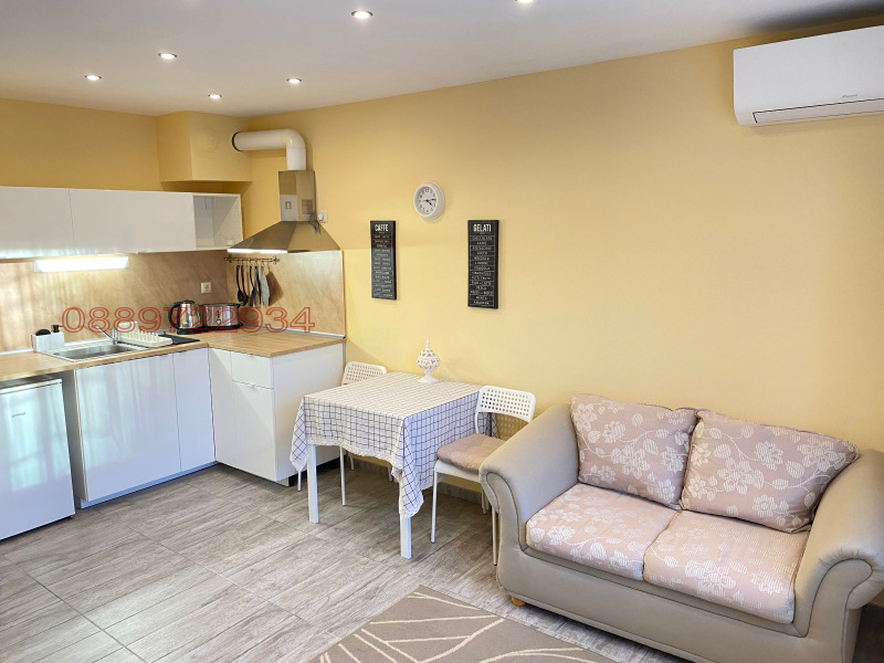 Дава под наем 2-СТАЕН, гр. Варна, Център, снимка 7 - Апартаменти - 52780520