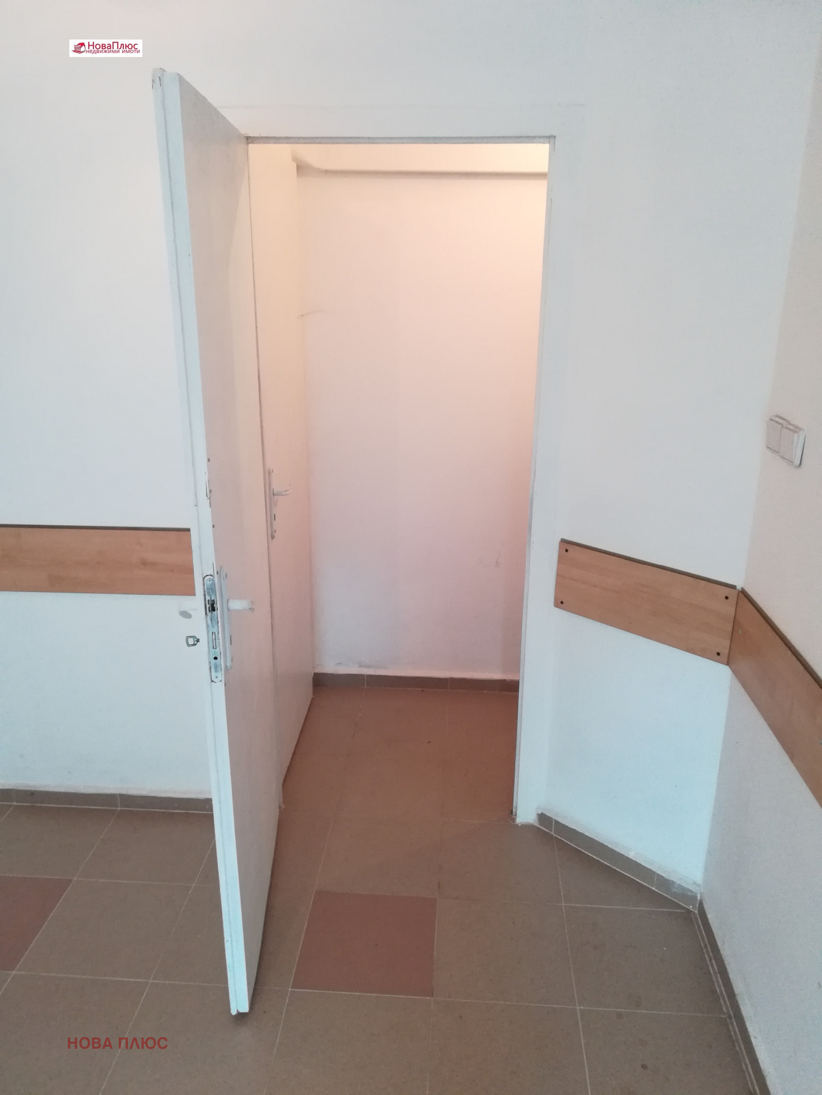 Дава под наем МАГАЗИН, гр. София, Слатина, снимка 8 - Магазини - 55899396
