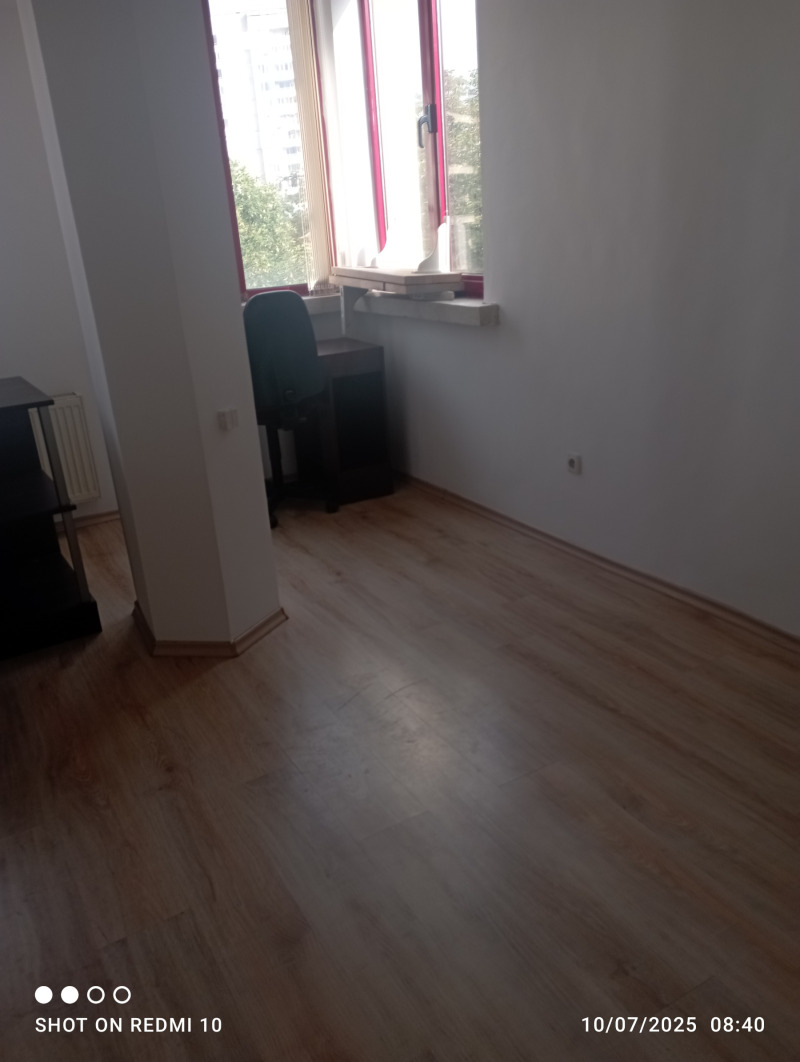 Zu vermieten  Büro Sofia , Belite brezi , 38 qm | 88885278 - Bild [3]