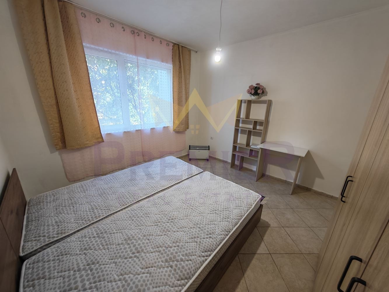 Дава под наем 3-СТАЕН, гр. Варна, Базар Левски, снимка 6 - Апартаменти - 55801498