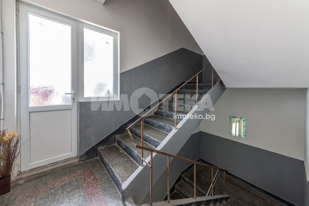 ���� ��� ���� 1-����� | Imot.bg � ����������� 11