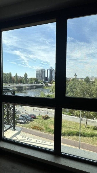 Дава под наем 3-СТАЕН, гр. Пловдив, Център, снимка 2 - Апартаменти - 53919696