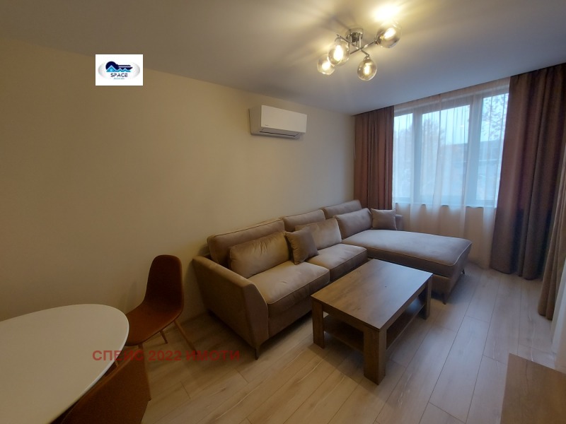 En renta  1 dormitorio Plovdiv , Kyuchuk Parizh , 70 metros cuadrados | 75041642