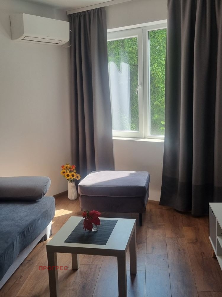 Til leje  1 soveværelse Plovdiv , Tsentar , 65 kvm | 37375164 - billede [10]