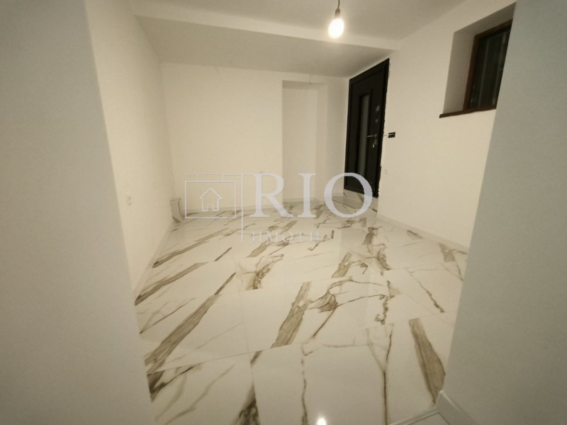 K pronájmu  Prodejna Plovdiv , Kjučuk Pariž , 40 m2 | 76594479 - obraz [2]