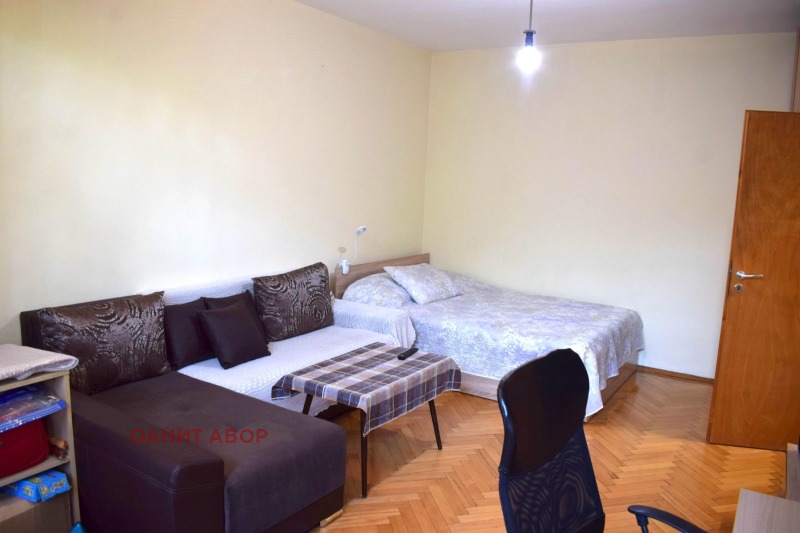 Til leie  1 soverom Sofia , Borovo , 53 kvm | 97094118 - bilde [3]