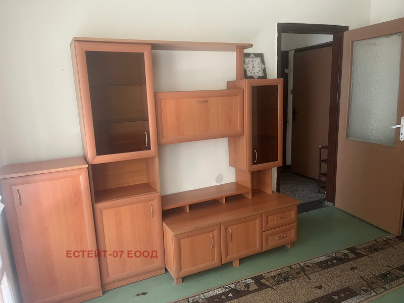 Дава под наем  2-стаен град Пловдив , Христо Смирненски , 46 кв.м | 18745580